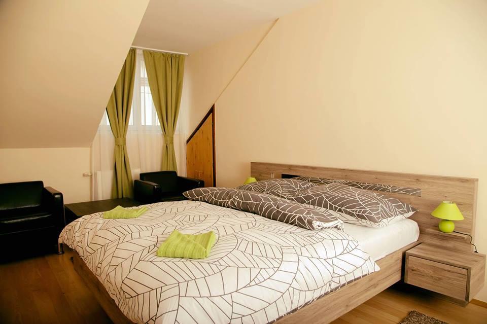 Bartok Ter Panzio Bed & Breakfast Eger Luaran gambar