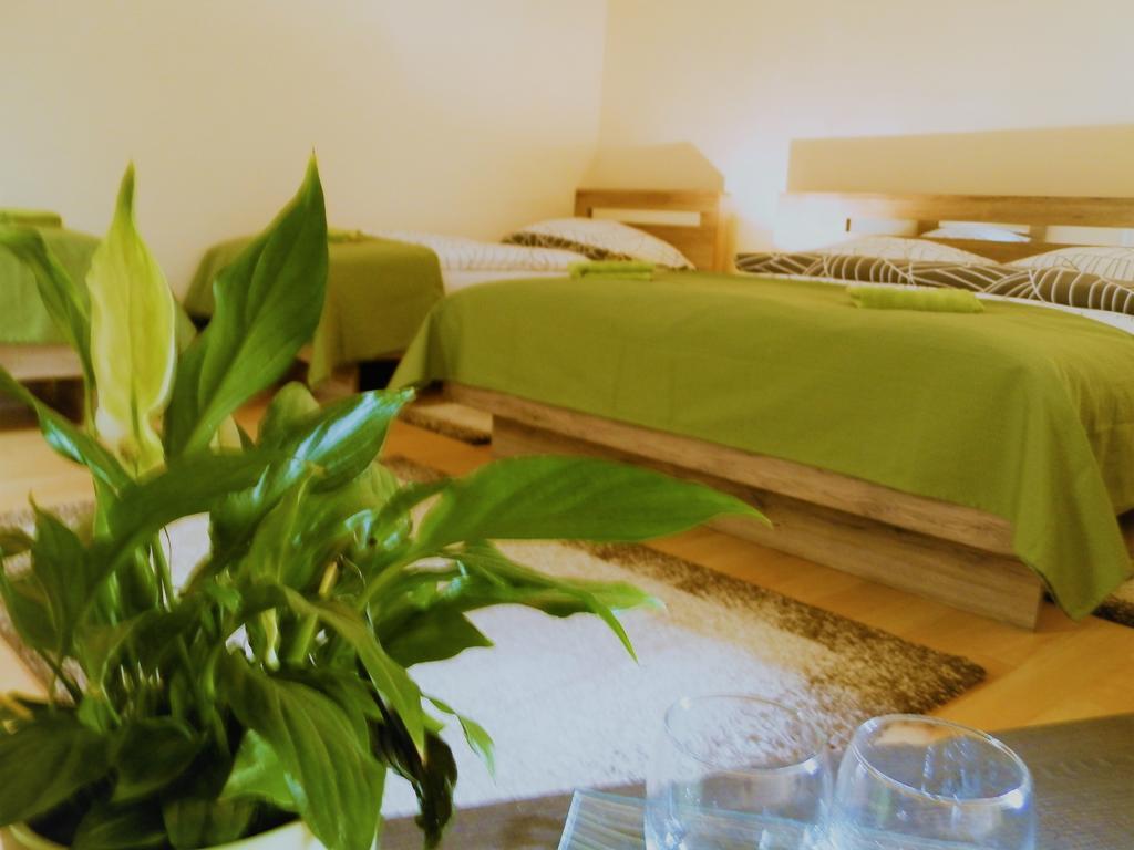 Bartok Ter Panzio Bed & Breakfast Eger Luaran gambar