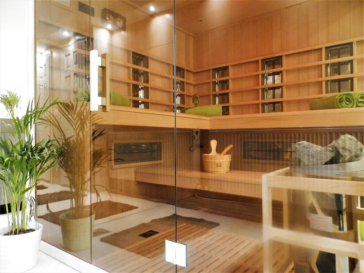 Bartok Ter Panzio Bed & Breakfast Eger Bilik gambar