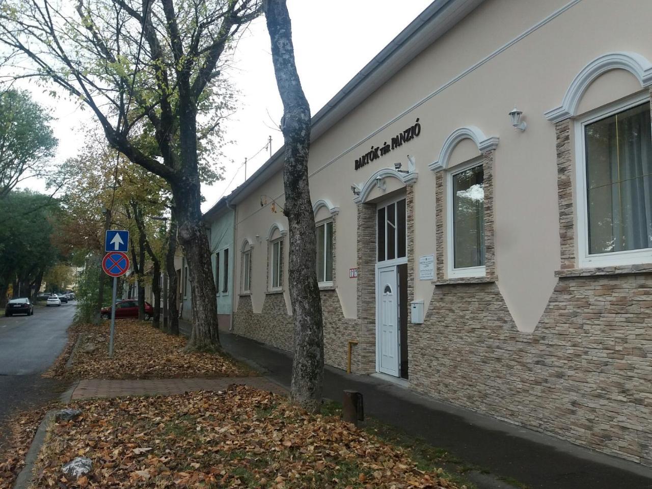 Bartok Ter Panzio Bed & Breakfast Eger Luaran gambar